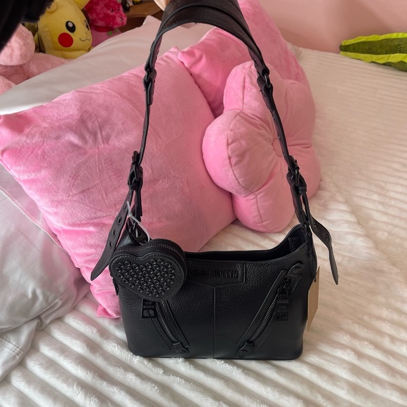 SOLD 🌸 Steve Madden Shoulder bag 🌸 - Picture 11 of 14